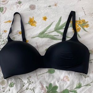 Uniqlo NWOT Black Bra